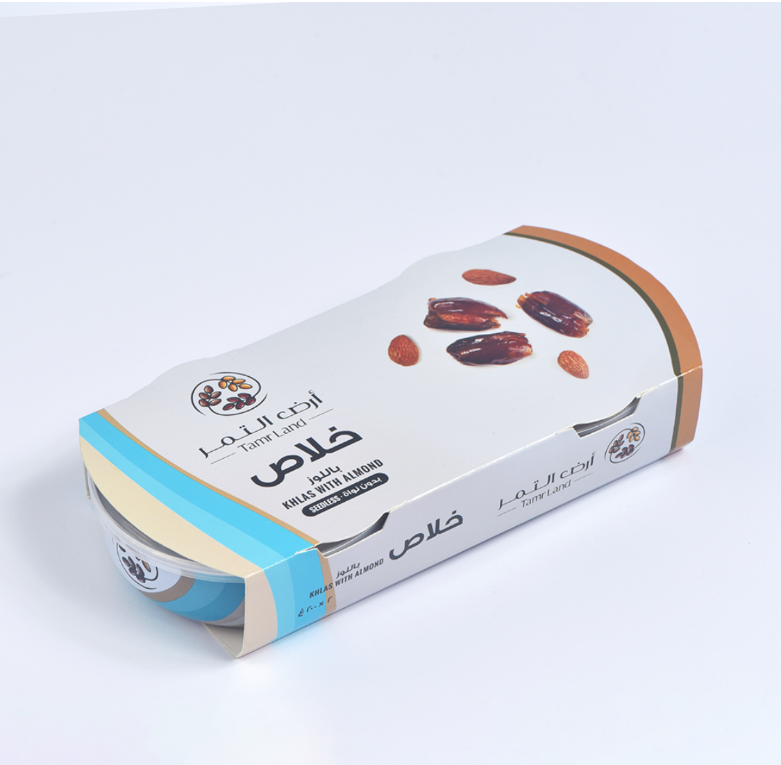 تمر خلاص باللوز منزوع النوى