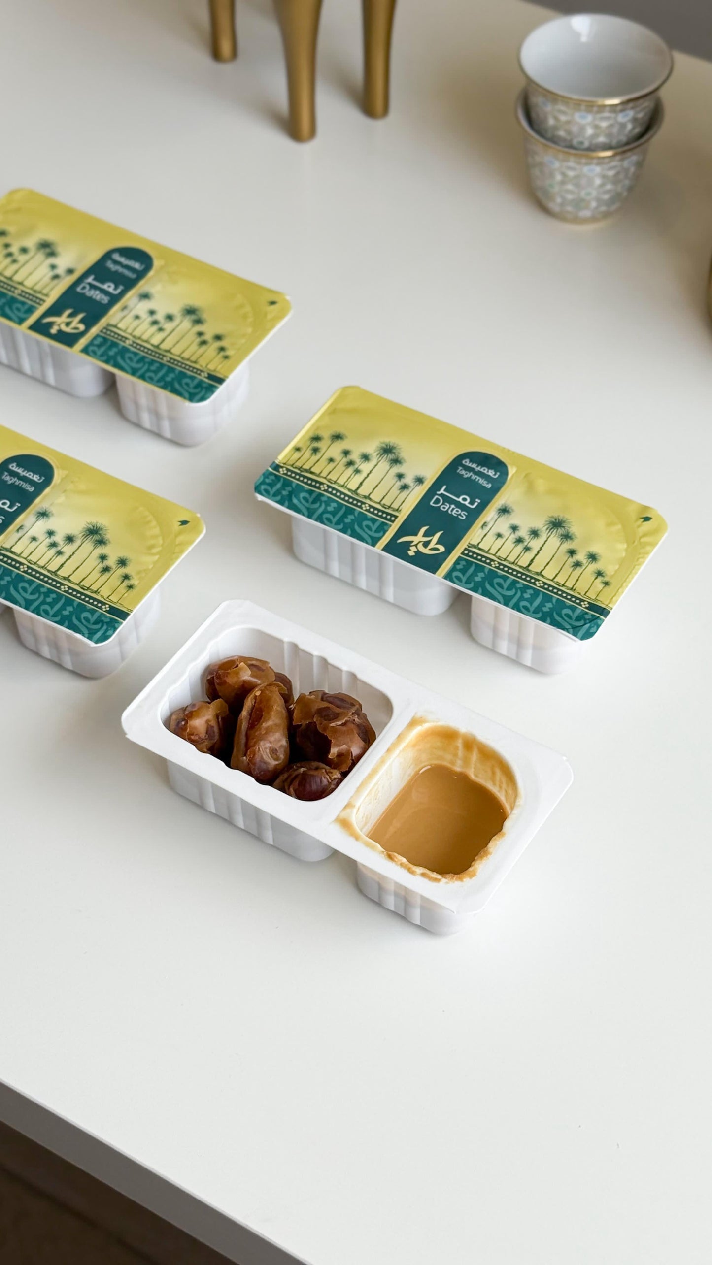 تغميسه إخلاص محشي لوز